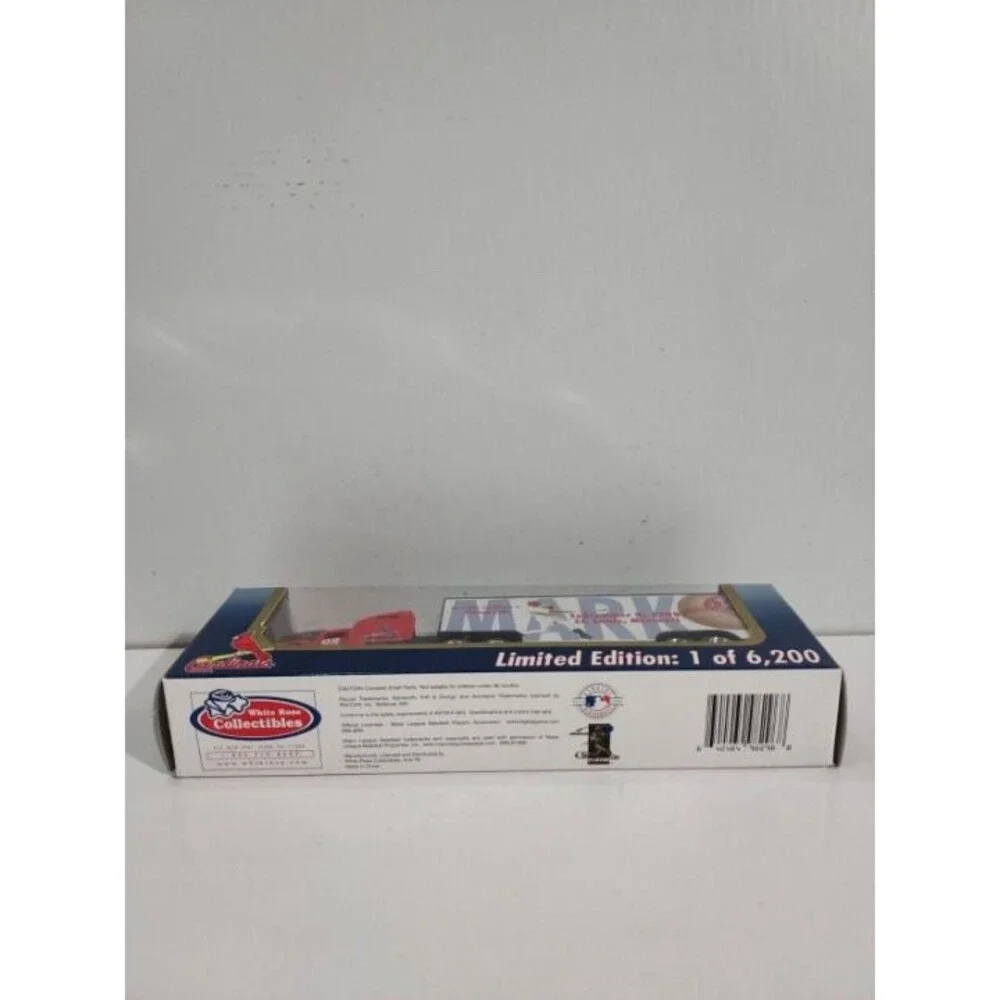 NIP White Rose Collectibles Die Cast 1:80 MLB Cardinals Mark McGwire Semi Truck